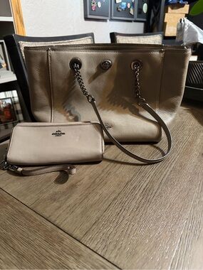 Coach Pebbled Leather Chain-Handle Tote with Matching Wristlet Taupe Beige Grey